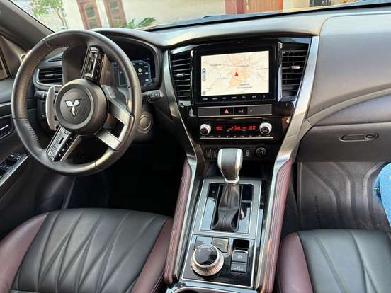 MITSUBISHI-PAJERO SPORT-2024