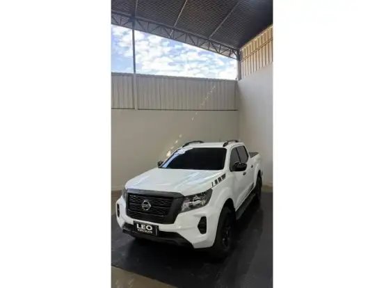 NISSAN-FRONTIER-2022