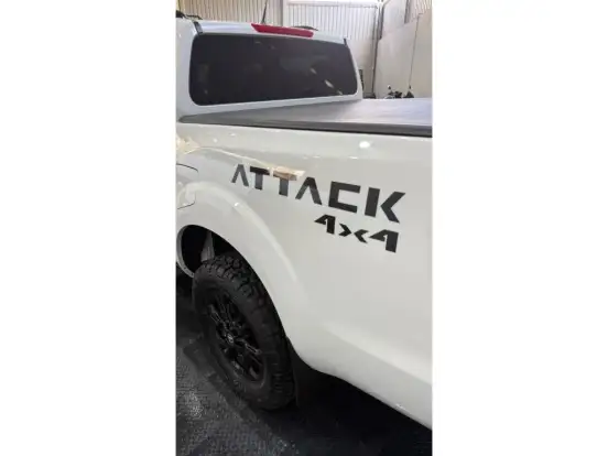 NISSAN-FRONTIER-2022