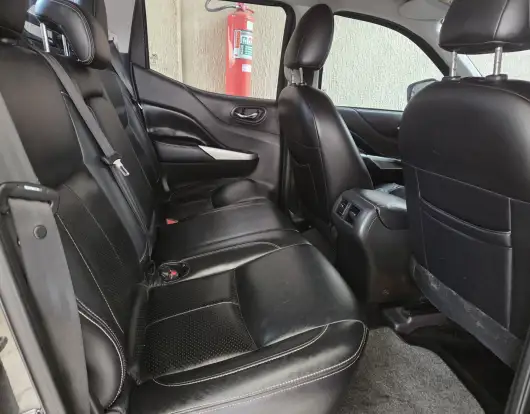 NISSAN-FRONTIER-2.3 16V TURBO DIESEL ATTACK CD 4X4 AUTOMÁTICO NISSAN-FRONTIER-2019