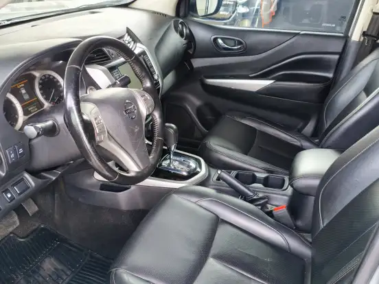 NISSAN-FRONTIER-2020