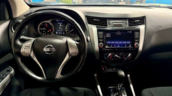 NISSAN-FRONTIER-2020