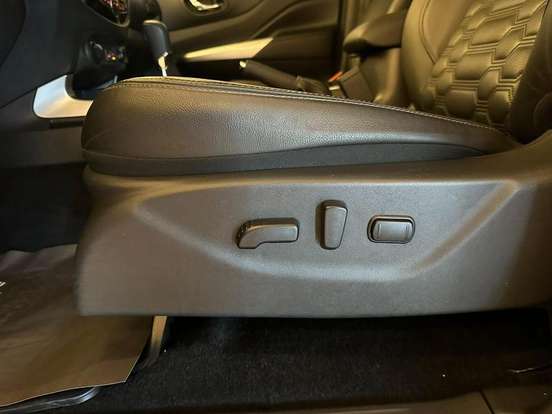 NISSAN-FRONTIER-2023