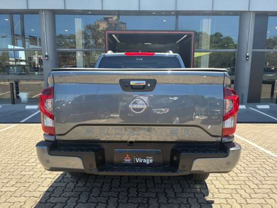 NISSAN-FRONTIER-2024