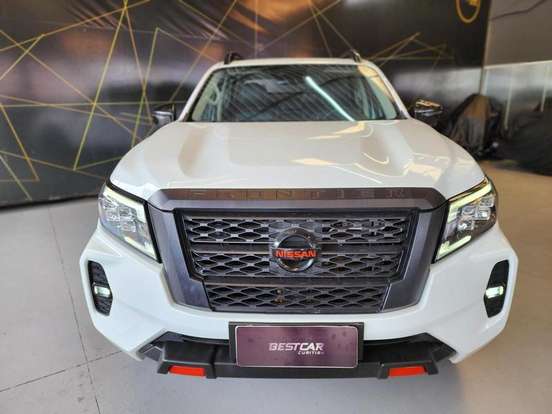 NISSAN-FRONTIER-2022