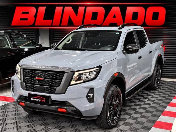 NISSAN FRONTIER 2.3 16V TURBO DIESEL PRO4X CD 4X4 AUTOMÁTICO