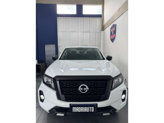 NISSAN-FRONTIER-2022