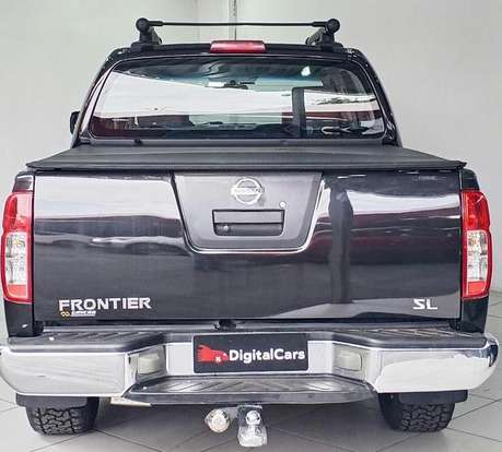 NISSAN-FRONTIER-2016