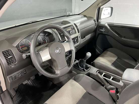 NISSAN-FRONTIER-2.5 SV ATTACK 4X4 CD TURBO ELETRONIC DIESEL 4P MANUAL NISSAN-FRONTIER-2013