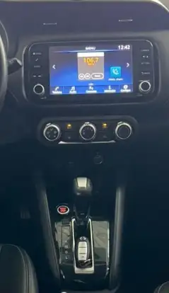 NISSAN-KICKS-2022