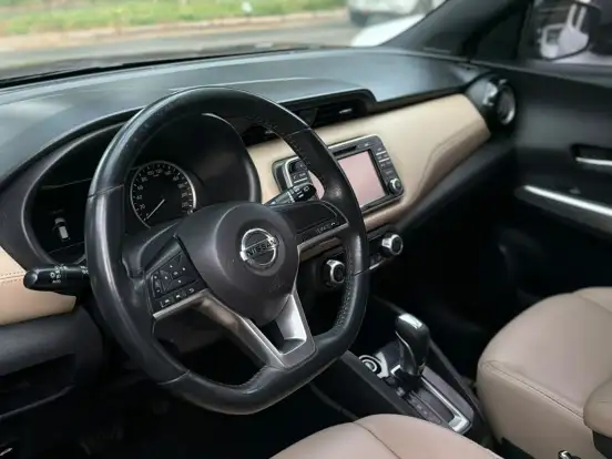 NISSAN-KICKS-2016