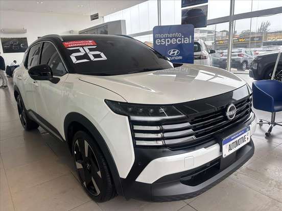 NISSAN-KICKS-2025