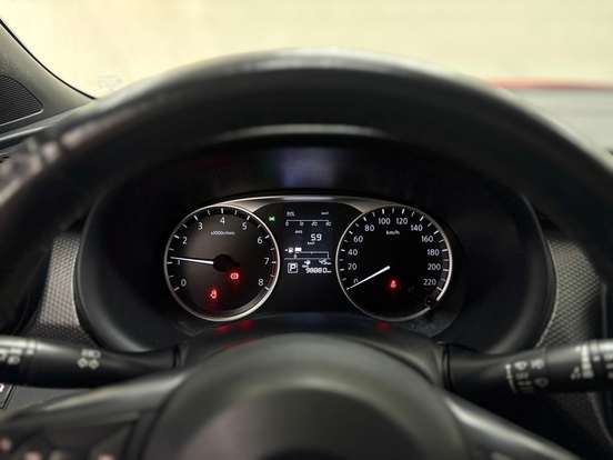 NISSAN-KICKS-2020