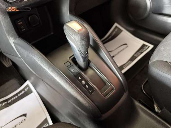 NISSAN-KICKS-2021