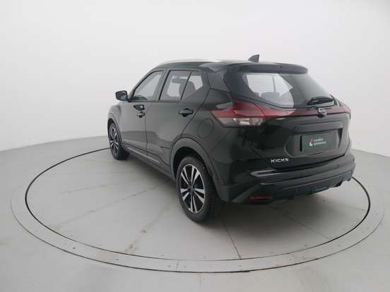 NISSAN-KICKS-2024