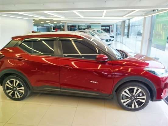 NISSAN-KICKS-2023