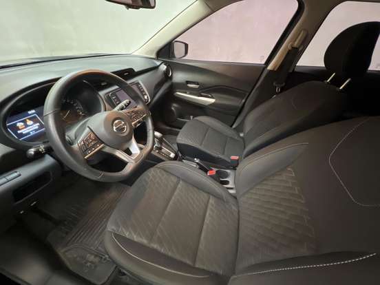 NISSAN-KICKS-2022