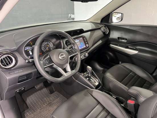 NISSAN-KICKS-2022