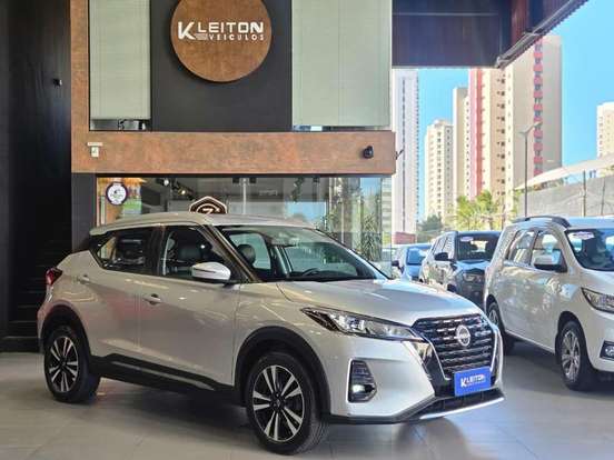 NISSAN-KICKS-2023