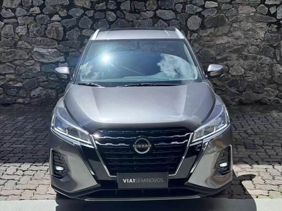 NISSAN-KICKS-2023