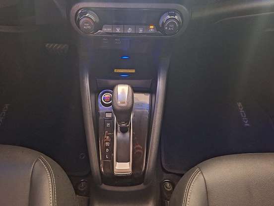 NISSAN-KICKS-2024