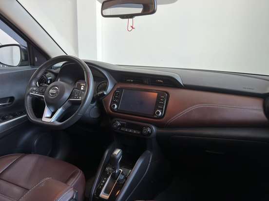 NISSAN-KICKS-2022