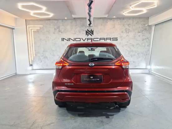 NISSAN-KICKS-2023