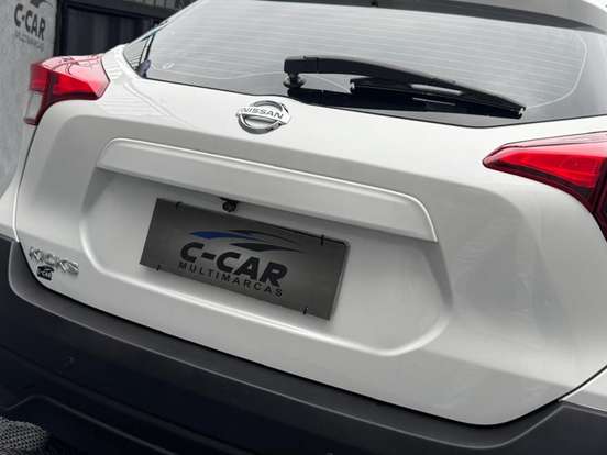 NISSAN-KICKS-2019