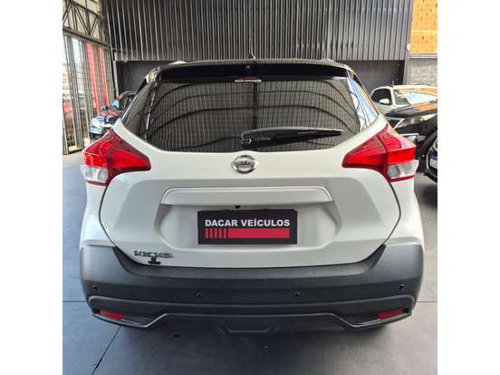 NISSAN-KICKS-2019