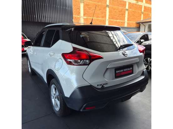 NISSAN-KICKS-2019