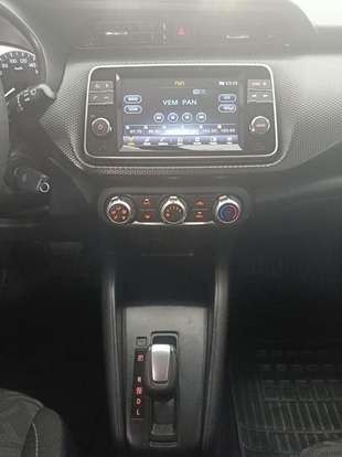 NISSAN-KICKS-2022