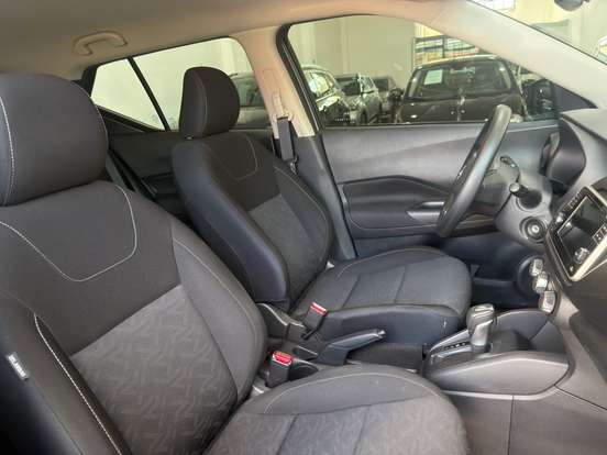 NISSAN-KICKS-2024