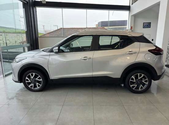 NISSAN-KICKS-2024