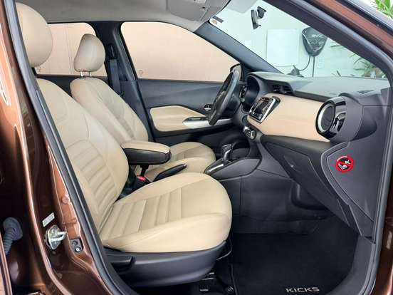 NISSAN-KICKS-2019