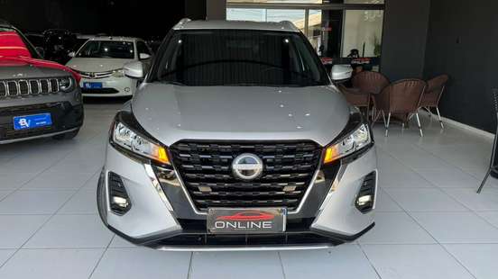NISSAN-KICKS PLAY-2025