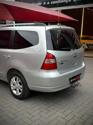NISSAN-LIVINA-2013