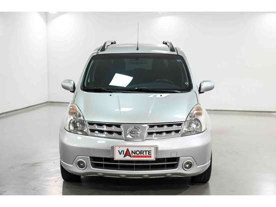 NISSAN-LIVINA-1.8 SL 16V FLEX 4P AUTOMÁTICO NISSAN-LIVINA-2011