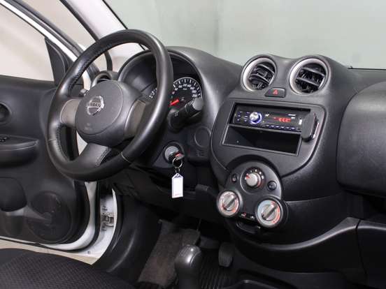 NISSAN-MARCH-2012
