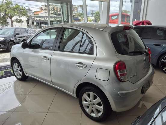 NISSAN-MARCH-2013