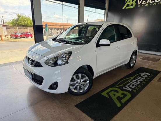 NISSAN-MARCH-1.6 SV 16V FLEXSTART 4P XTRONIC NISSAN-MARCH-2018