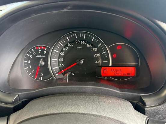 NISSAN-MARCH-1.6 SV 16V FLEXSTART 4P XTRONIC NISSAN-MARCH-2018