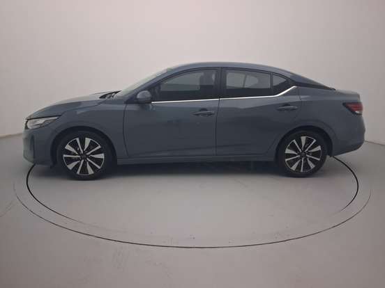 NISSAN-SENTRA-2025