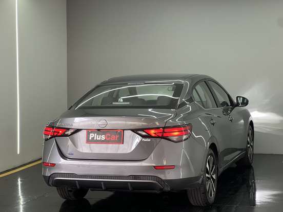 NISSAN-SENTRA-2024