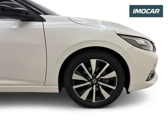 NISSAN-SENTRA-2023