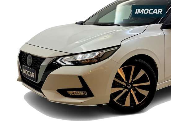 NISSAN-SENTRA-2023