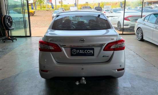 NISSAN-SENTRA-2014