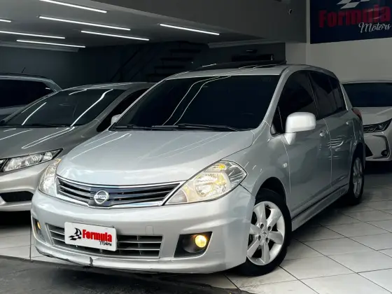 NISSAN TIIDA 1.8 SL 16V FLEX 4P AUTOMÁTICO