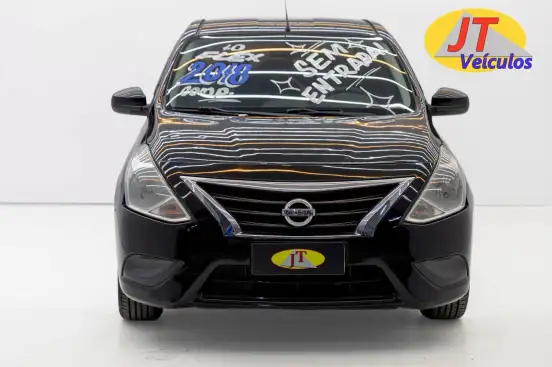 NISSAN-VERSA-2017