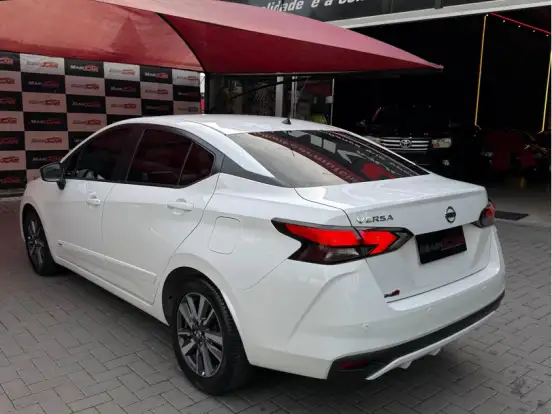 NISSAN-VERSA-1.6 16V FLEX ADVANCE XTRONIC NISSAN-VERSA-2020
