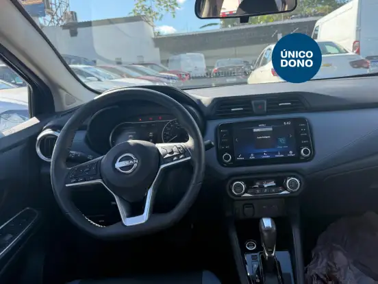 NISSAN-VERSA-2023